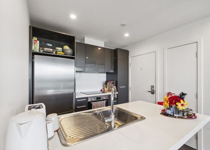  at 1306/8 Lakewood Court, Manukau, Manukau City, Auckland