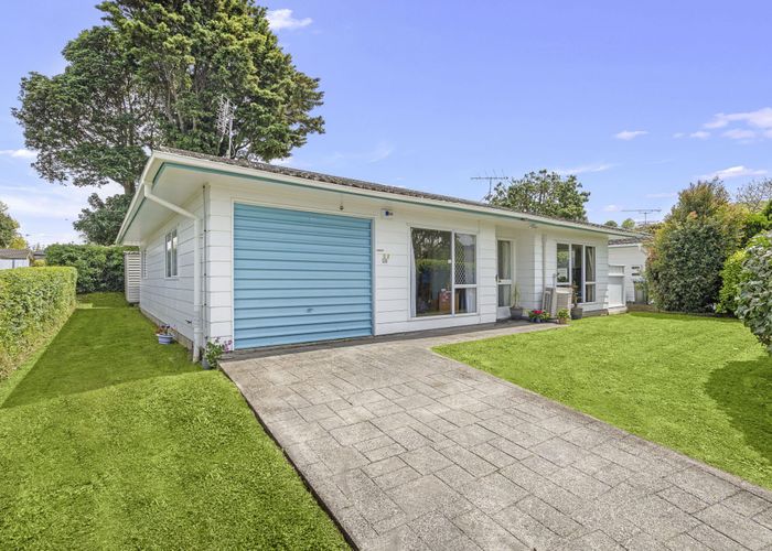  at 1/10 Mountain Road, Mount Wellington, Auckland City, Auckland