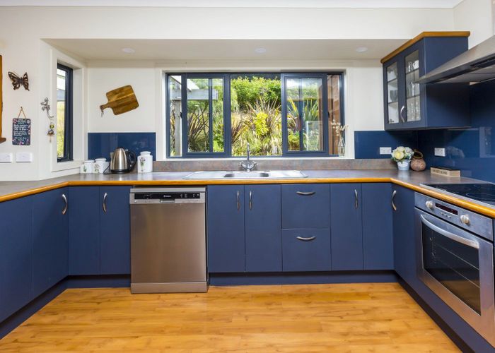  at 182 Karapoti Road, Craigs Flat, Upper Hutt