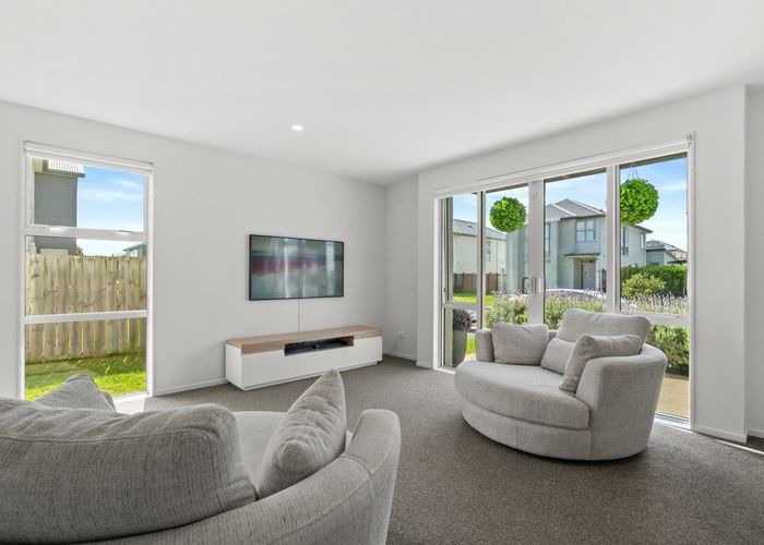  at 16 Hakaro Way, Takanini, Papakura, Auckland