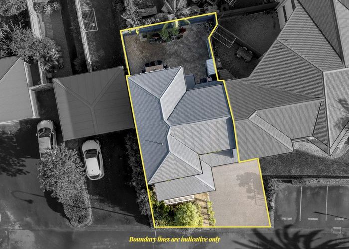  at 6/2 Armoy Drive, East Tamaki, Manukau City, Auckland