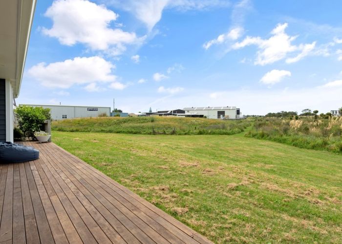  at 18 Westhill Lane, Papamoa Beach, Papamoa