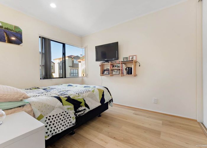  at 19/8 Margan Avenue, New Lynn, Auckland