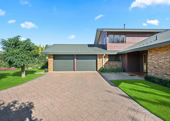  at 78 Sunnyhills Avenue, Glenview, Hamilton