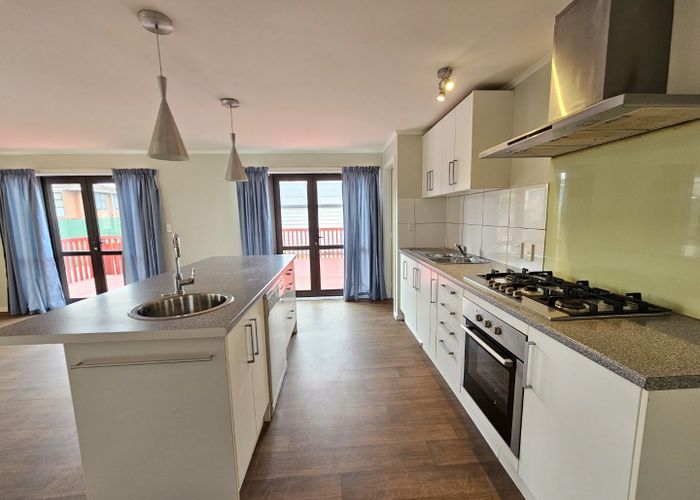  at 3 Mana Avenue, Titahi Bay, Porirua, Wellington