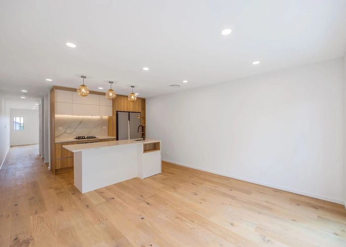  at 7/1358 Dominion Road, Mount Roskill, Auckland City, Auckland