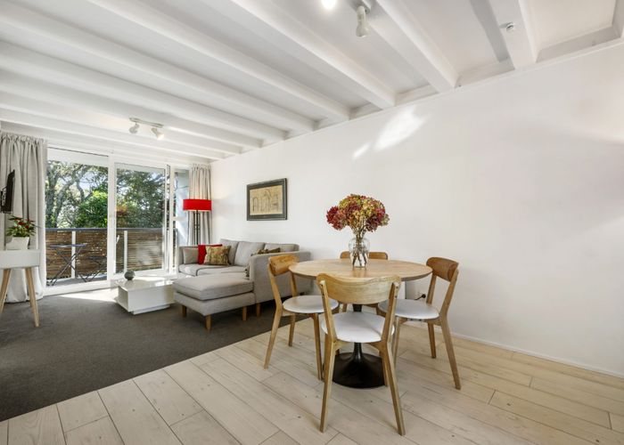  at 18/67 Princes Street, Northcote Point, North Shore City, Auckland