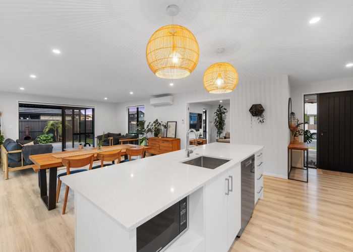  at 5 Kuakua Close, Papamoa Beach, Papamoa