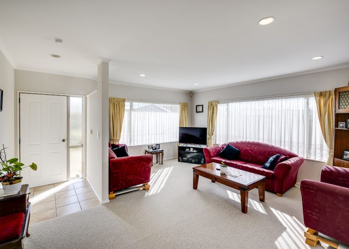  at 3 Ellerslie Place, Taradale, Napier