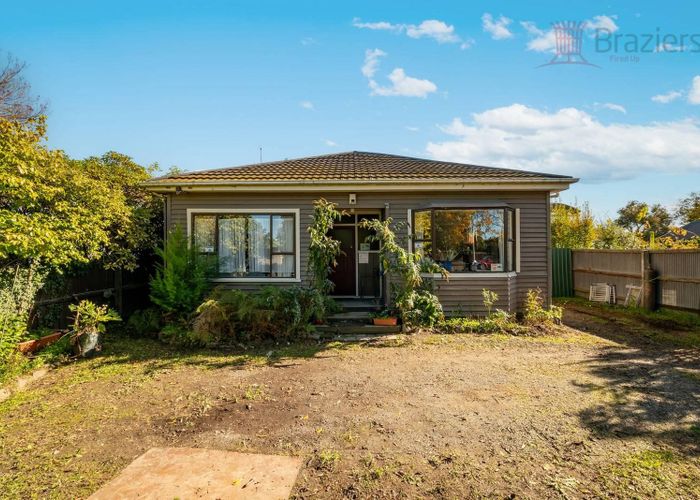  at 65 North Parade, Richmond, Christchurch