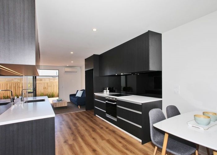  at 4/61 Osborne Street, Waltham, Christchurch