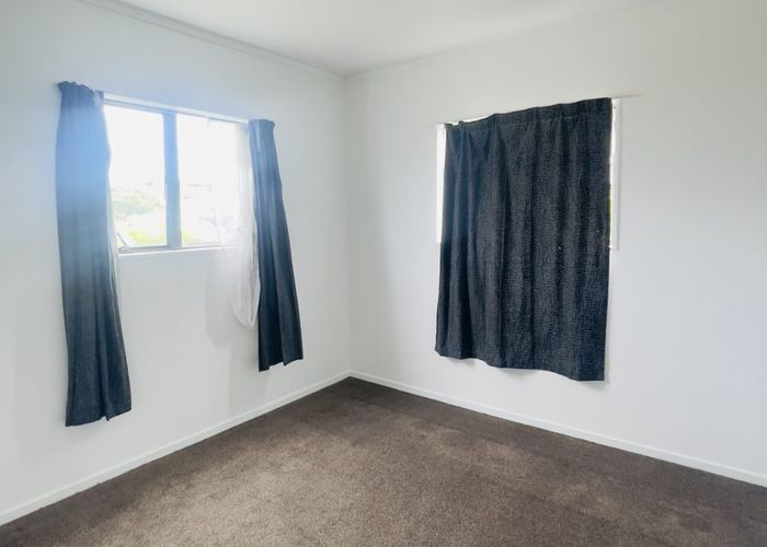  at 16a Oratu Place, Manurewa, Manukau City, Auckland