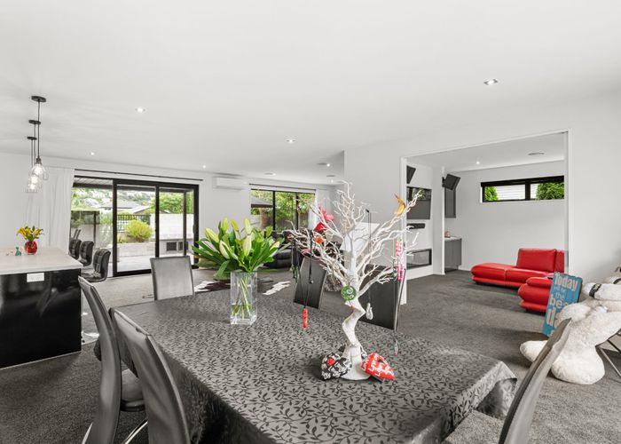  at 25 Bowenvale Avenue, Cashmere, Christchurch City, Canterbury