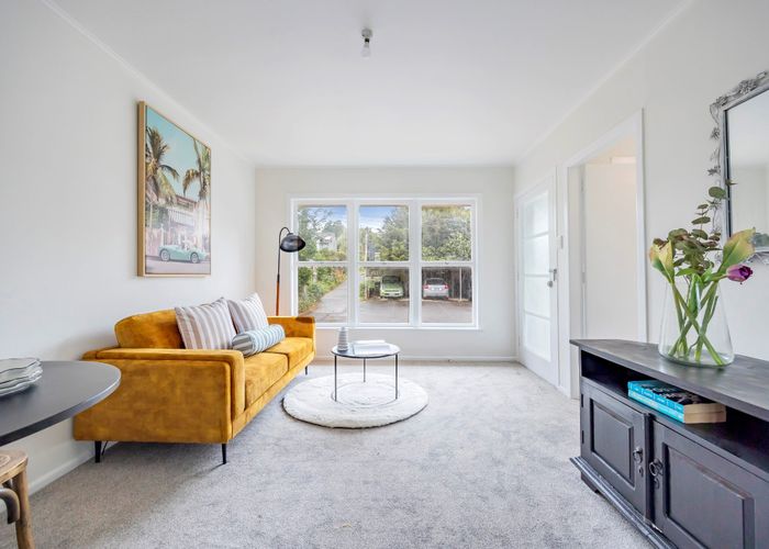  at 1/63 Landscape Road, Mount Eden, Auckland