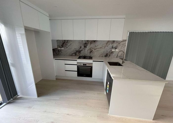  at 14 James street, Mangere, Manukau City, Auckland