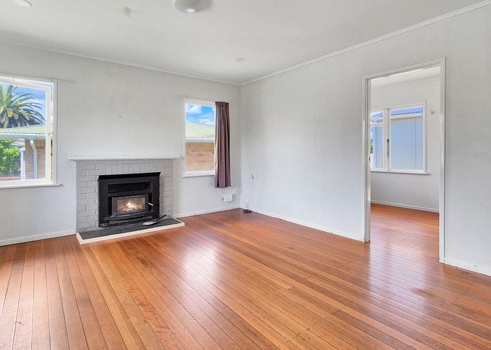  at 16 Roosevelt Road, Western Heights, Rotorua