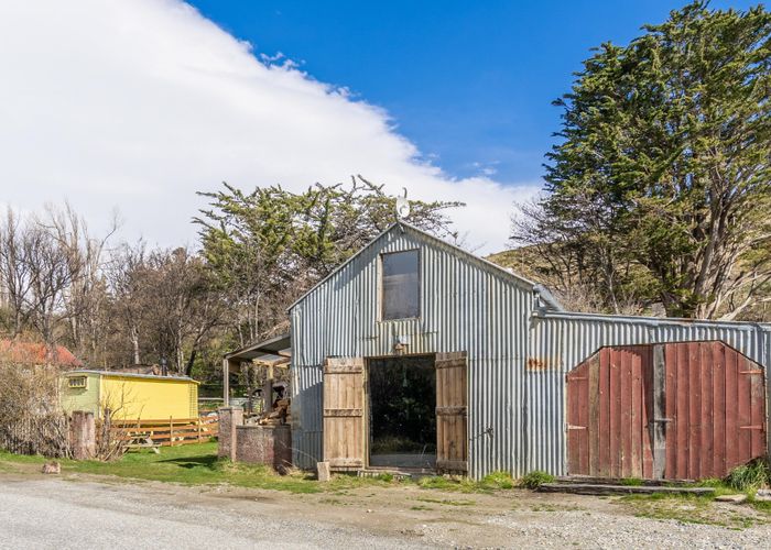  at 1660 St Bathans Loop Rd, Saint Bathans