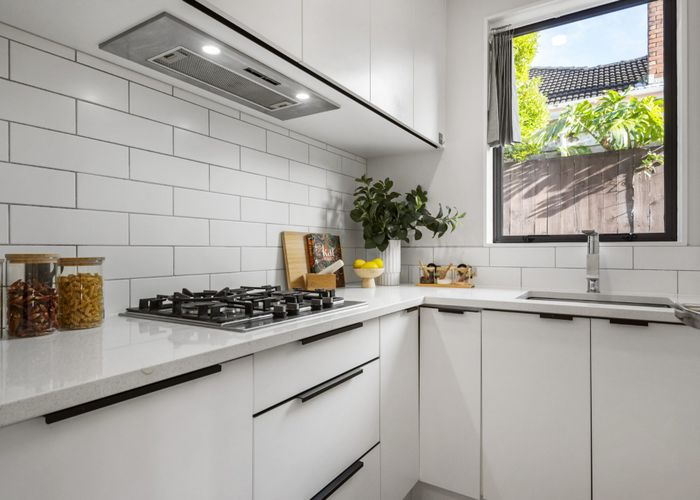  at 71 Francis Street, Hauraki, North Shore City, Auckland