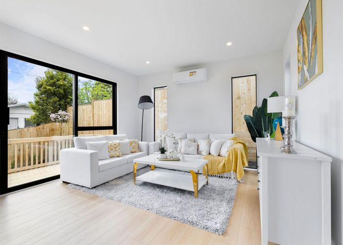  at 16D Exmouth Road, Northcote, North Shore City, Auckland