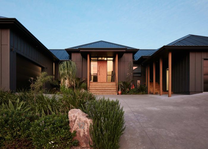  at 12 Beach Cove, Wainui, Gisborne