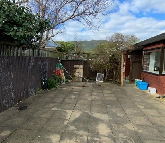  at 2/65 Pohutukawa Street, Woburn, Lower Hutt, Wellington