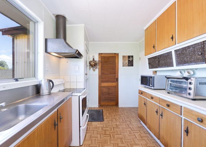  at 19 Pankhurst Place, Sunnyvale, Auckland