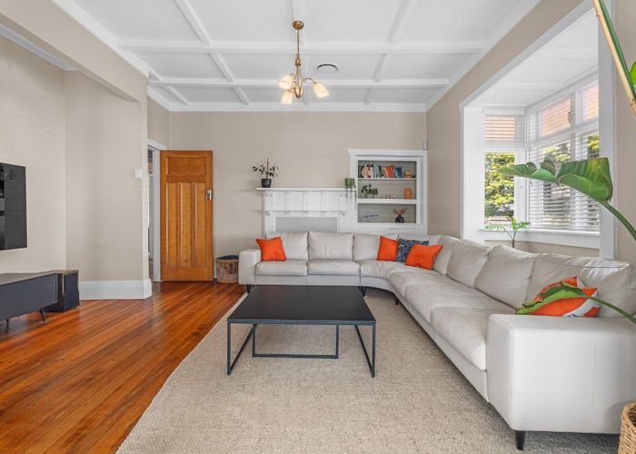  at 3 Fairlands Avenue, Waterview, Auckland City, Auckland