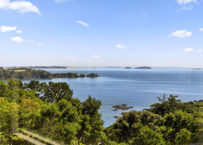  at 93 Queens Dr, Oneroa, Waiheke Island, Auckland