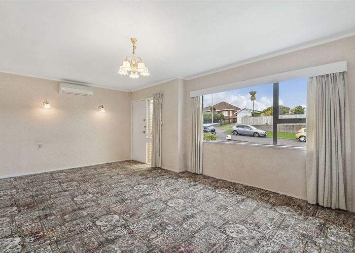  at 2/8 Duncan Avenue, Sandringham, Auckland