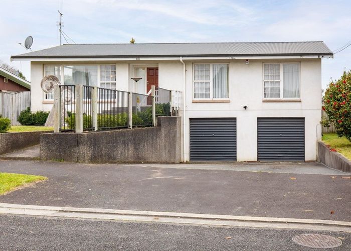  at 39 Springfield Crescent, Enderley, Hamilton, Waikato