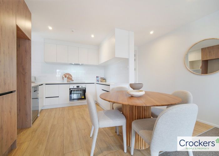  at 7/10 Treasure Lane, Te Atatu South, Waitakere City, Auckland