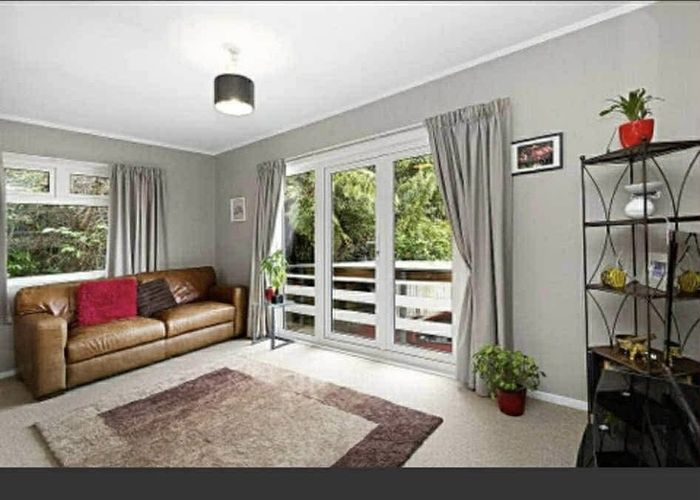  at 6a Taka Grove, Normandale, Lower Hutt, Wellington