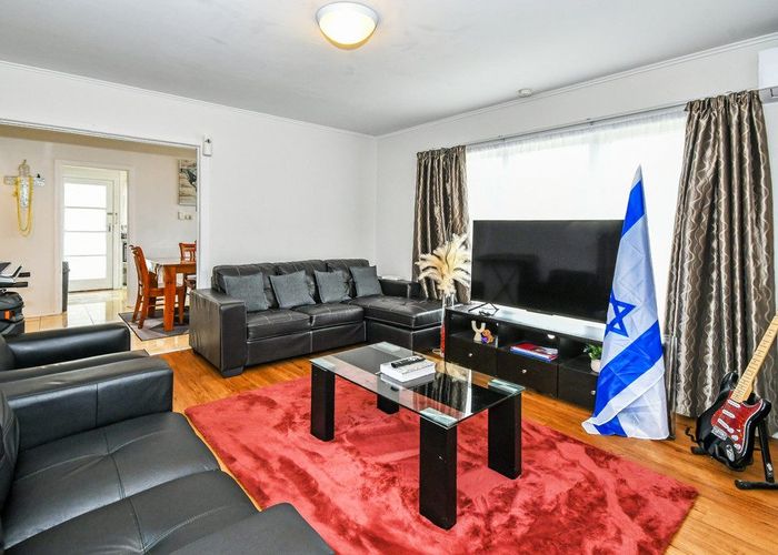  at 94 Hills Road, Otara, Manukau City, Auckland