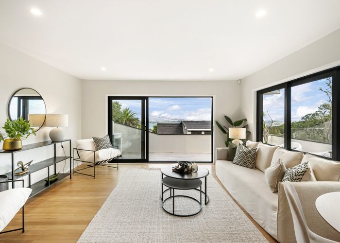  at 5 Island Bay Road, Beach Haven, North Shore City, Auckland