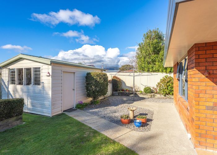  at 5 Tararua Crescent, Otaki