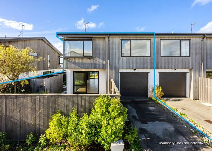  at 4 James McLeod Way, Millwater, Rodney, Auckland