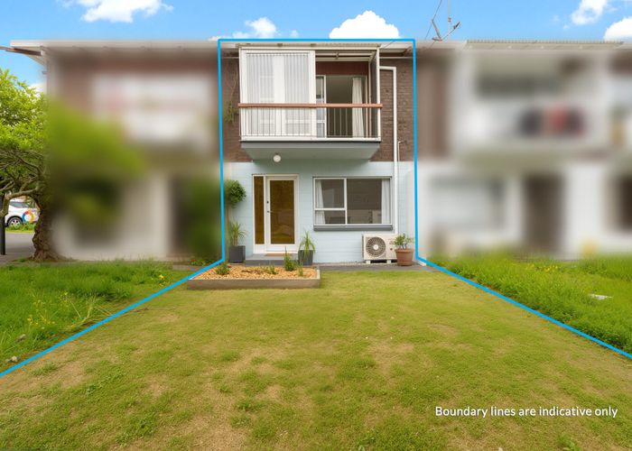  at 10/48 Mcleod Road, Henderson, Waitakere City, Auckland