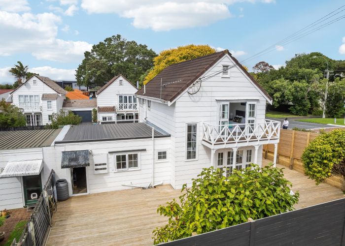  at 1/97 Wheturangi Road, Greenlane, Auckland
