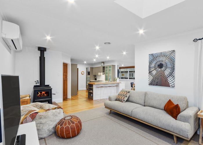  at 8 Rayburn Avenue, Papanui, Christchurch