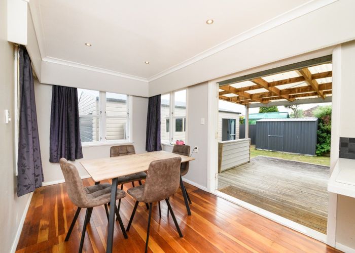  at 18 Woburn Place, Takaro, Palmerston North, Manawatu / Whanganui