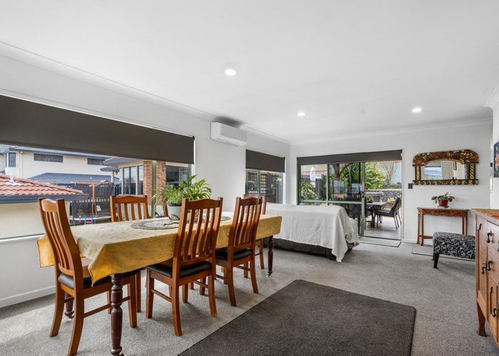  at 8 Tironui Terrace, Western Heights, Hamilton