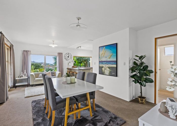  at 35 Stillwater Crescent, Stillwater, Silverdale