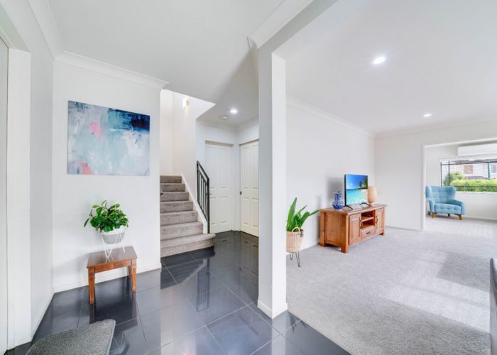  at 71 Baverstock Road, Flat Bush, Auckland