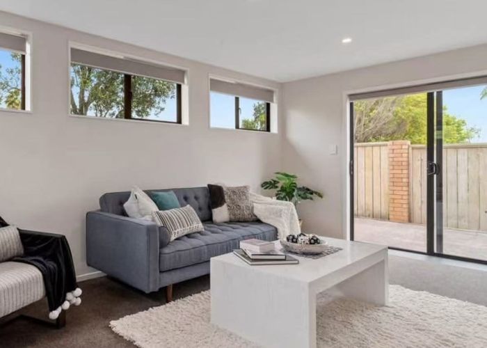  at 1/168 Luckens Road, West Harbour, Waitakere City, Auckland