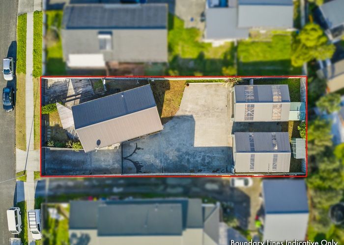  at 30 Eruini Street, Waikanae Beach, Kapiti Coast, Wellington
