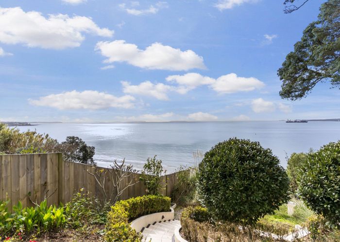  at 13 Clifton Road, Hauraki, Takapuna, North Shore City, Auckland