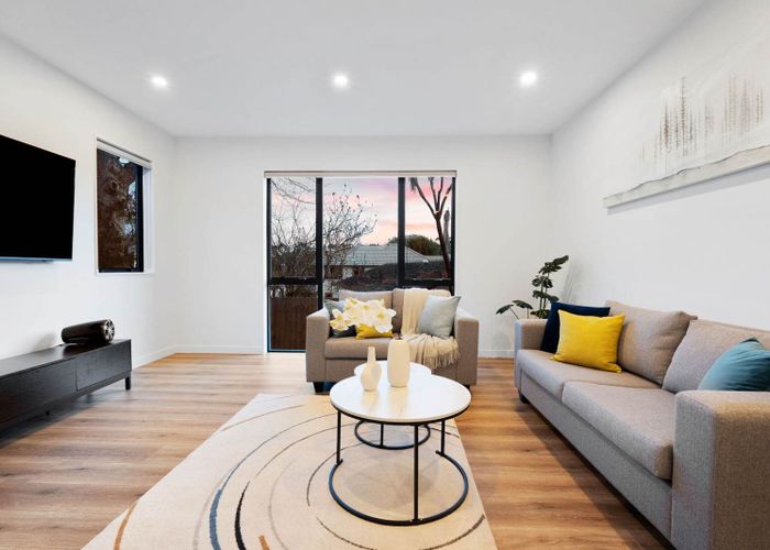  at 57E Hogans Road, Glenfield, North Shore City, Auckland