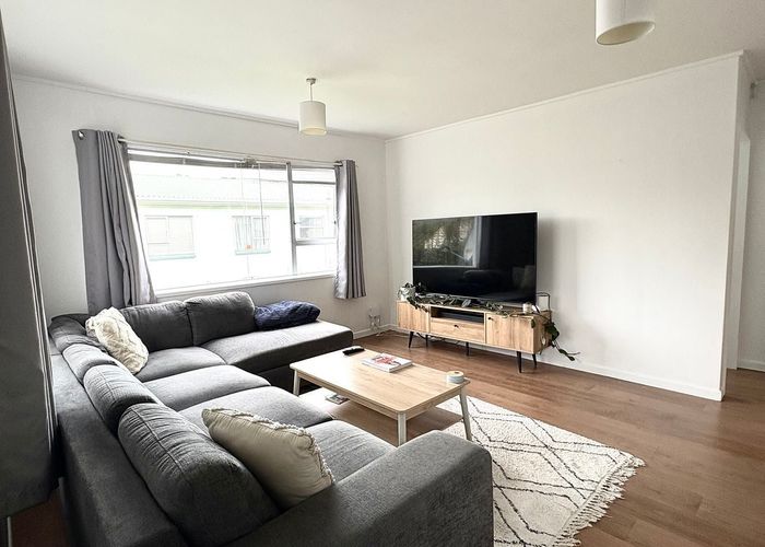  at 2/6 Overtoun Terrace, Hataitai, Wellington, Wellington