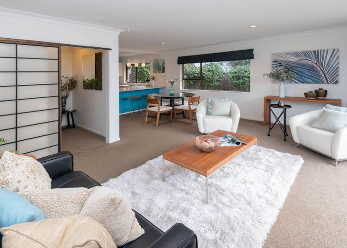  at 1/30 Galloway Crescent, Farm Cove, Auckland
