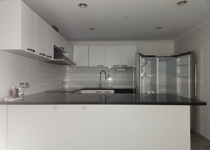  at 210/26 Remuera Road, Newmarket, Auckland City, Auckland